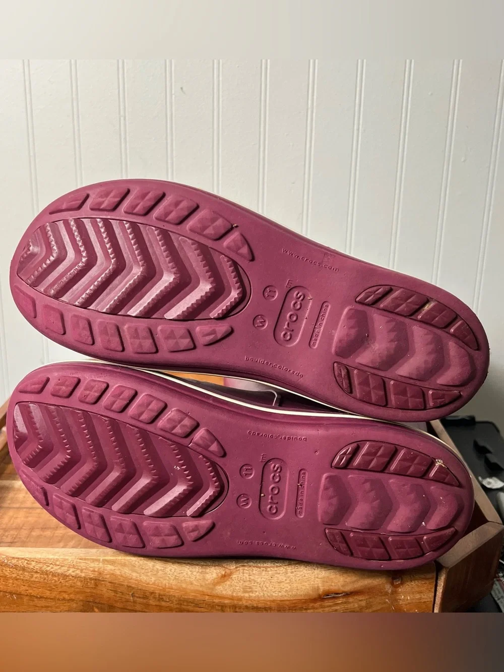 CROCS Tall Purple Rain Boots Womens 11